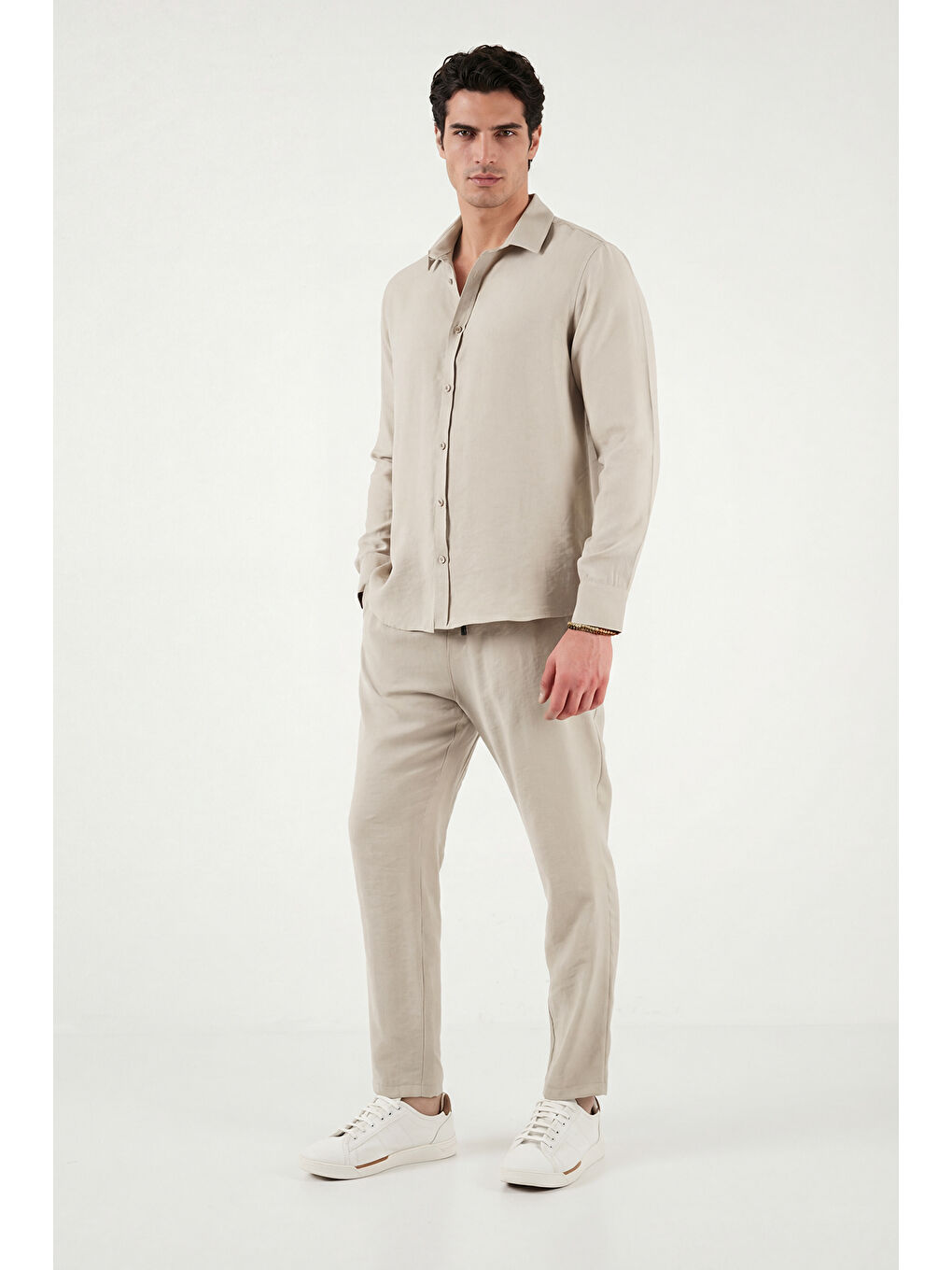 Bej Regular Fit Klasik Yaka Uzun Kollu Gömlek CF26S121640-5