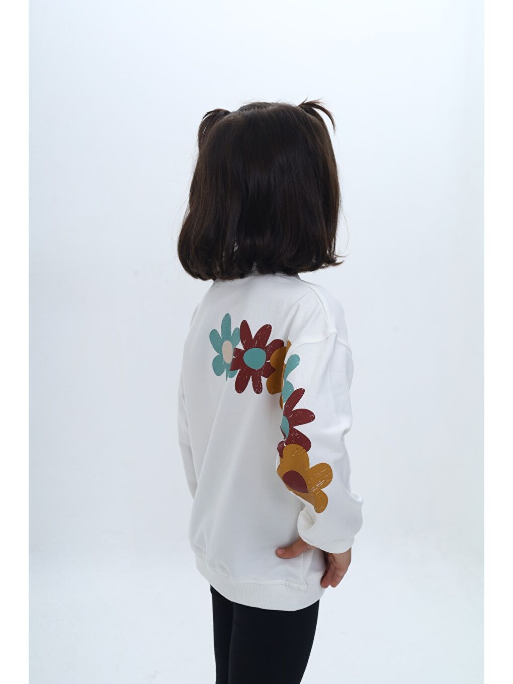 Ekru Kız Çocuk Arka Kol Baskılı Çiçekli Sweatshirt-3