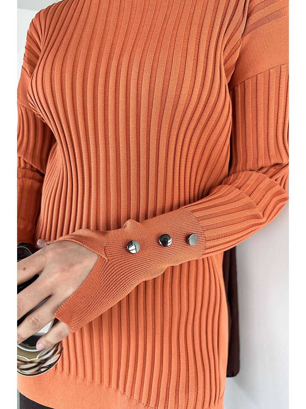 Turuncu Gülseli Bisiklet Yaka Tesettür Triko Tunik-8