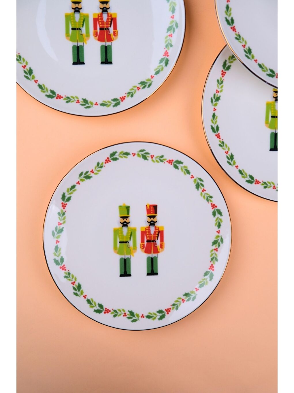 Karışık Porselen Altın Yaldızlı Kurşun Asker Pasta Tabağı 20,50cm 6 lı-2