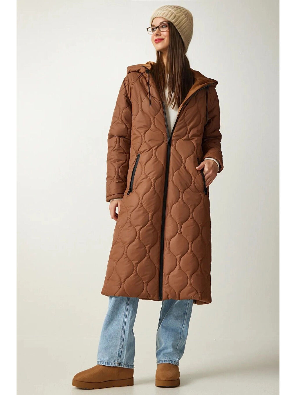 Kahverengi Kadın Çikolata Kapüşonlu Kapitone Uzun Şişme Mont HZL24W-BD151771
