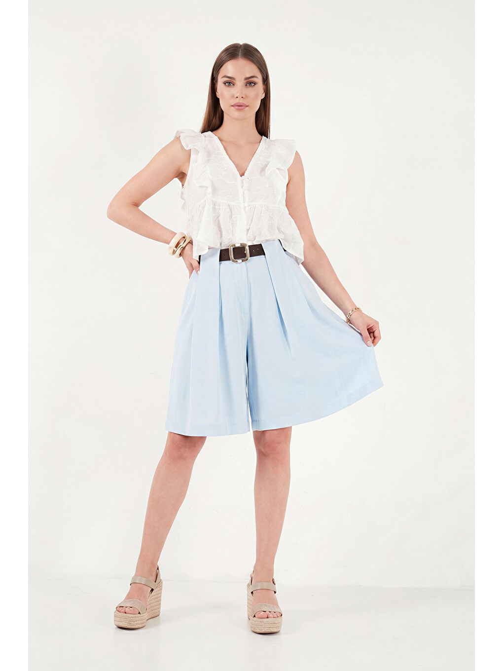Mavi Kemerli Yüksek Bel Relaxed Fit Bermuda Short 145m39764-2