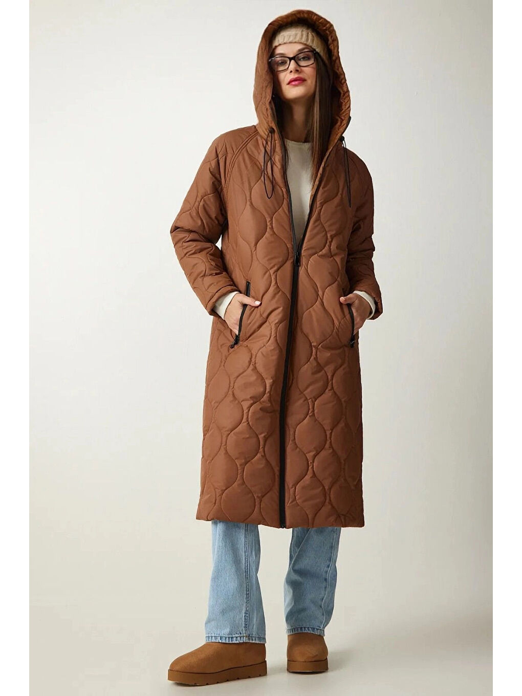 Kahverengi Kadın Çikolata Kapüşonlu Kapitone Uzun Şişme Mont HZL24W-BD151771-2