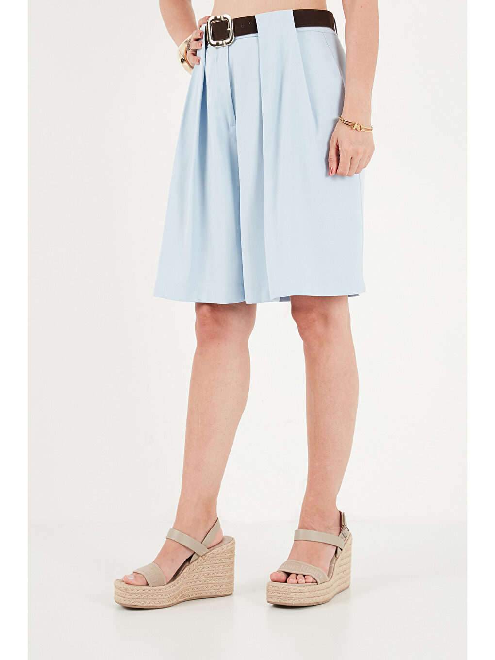 Mavi Kemerli Yüksek Bel Relaxed Fit Bermuda Short 145m39764-4