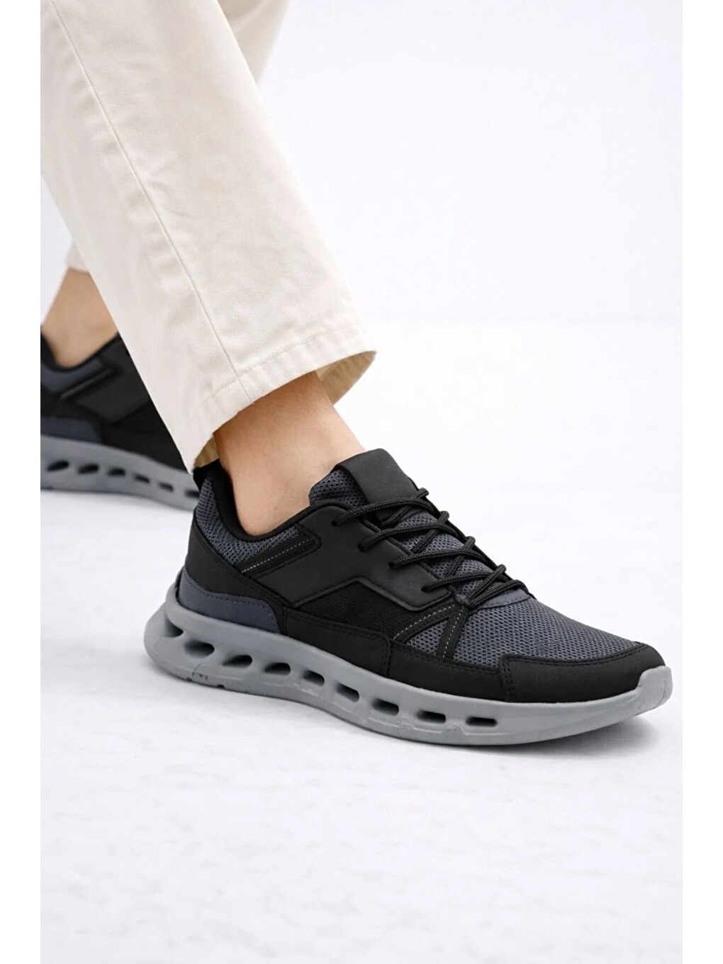 Gri Erkek Beyaz Street Style Sneaker Hafif Esnek Taban Günlük Kullanım Spor Yürüyüş Ayakkabısı-1