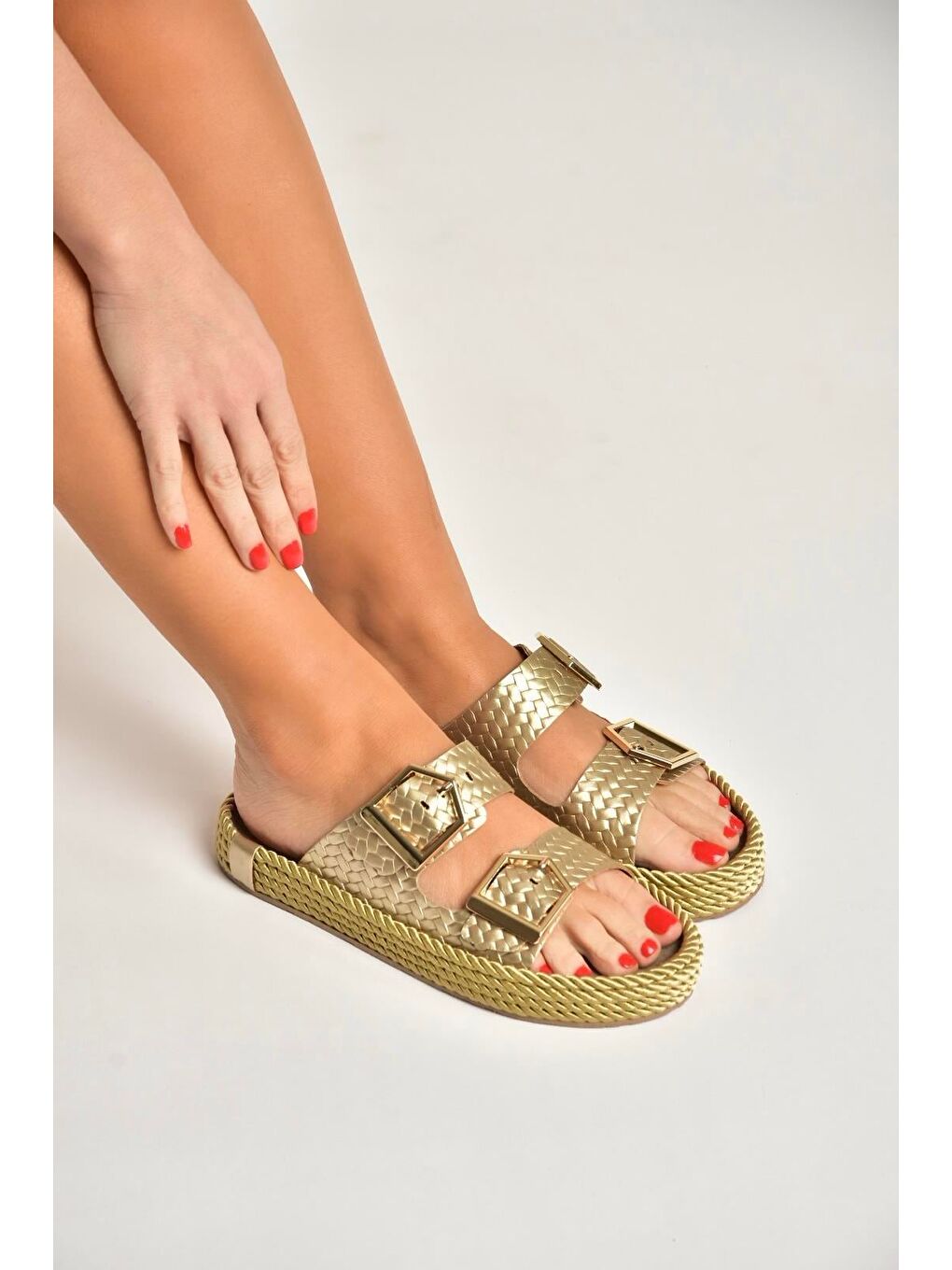 Sarı Altın Kadın Terlik U596030209-1