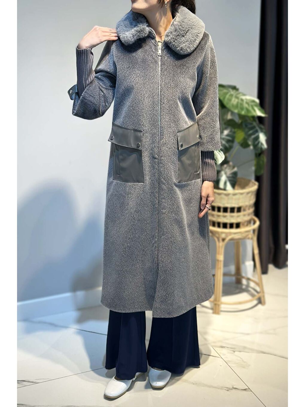 Deri Cep Detay Kürk Kaban 2596 Gri