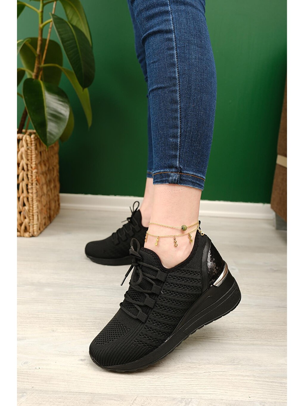 Siyah Delisle Fileli Kalın Topuklu Kadın Sneaker