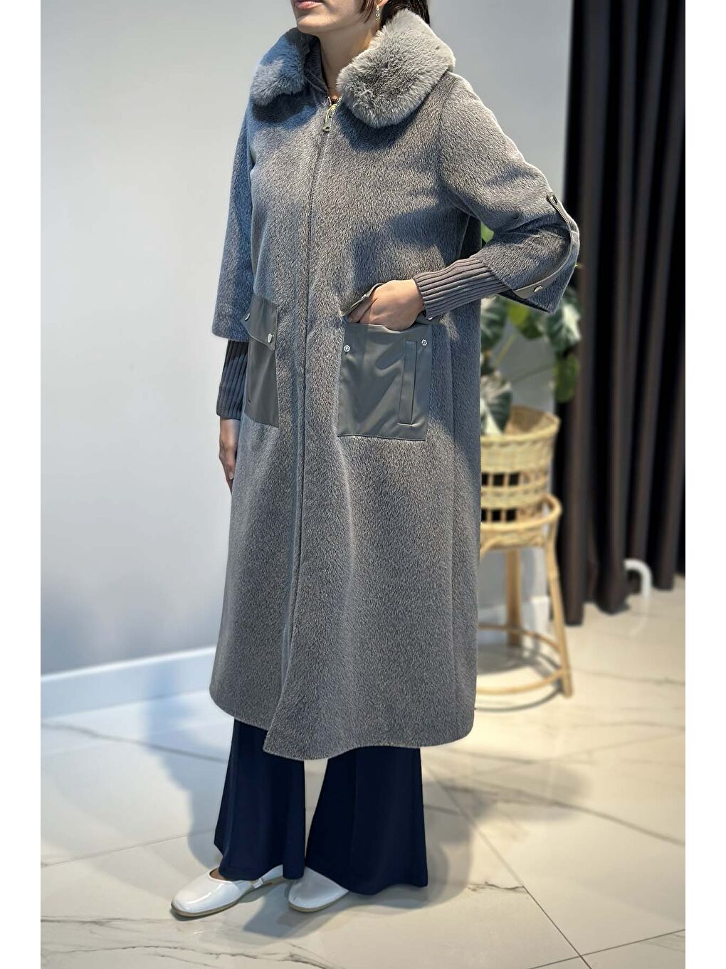 Deri Cep Detay Kürk Kaban 2596 Gri-1