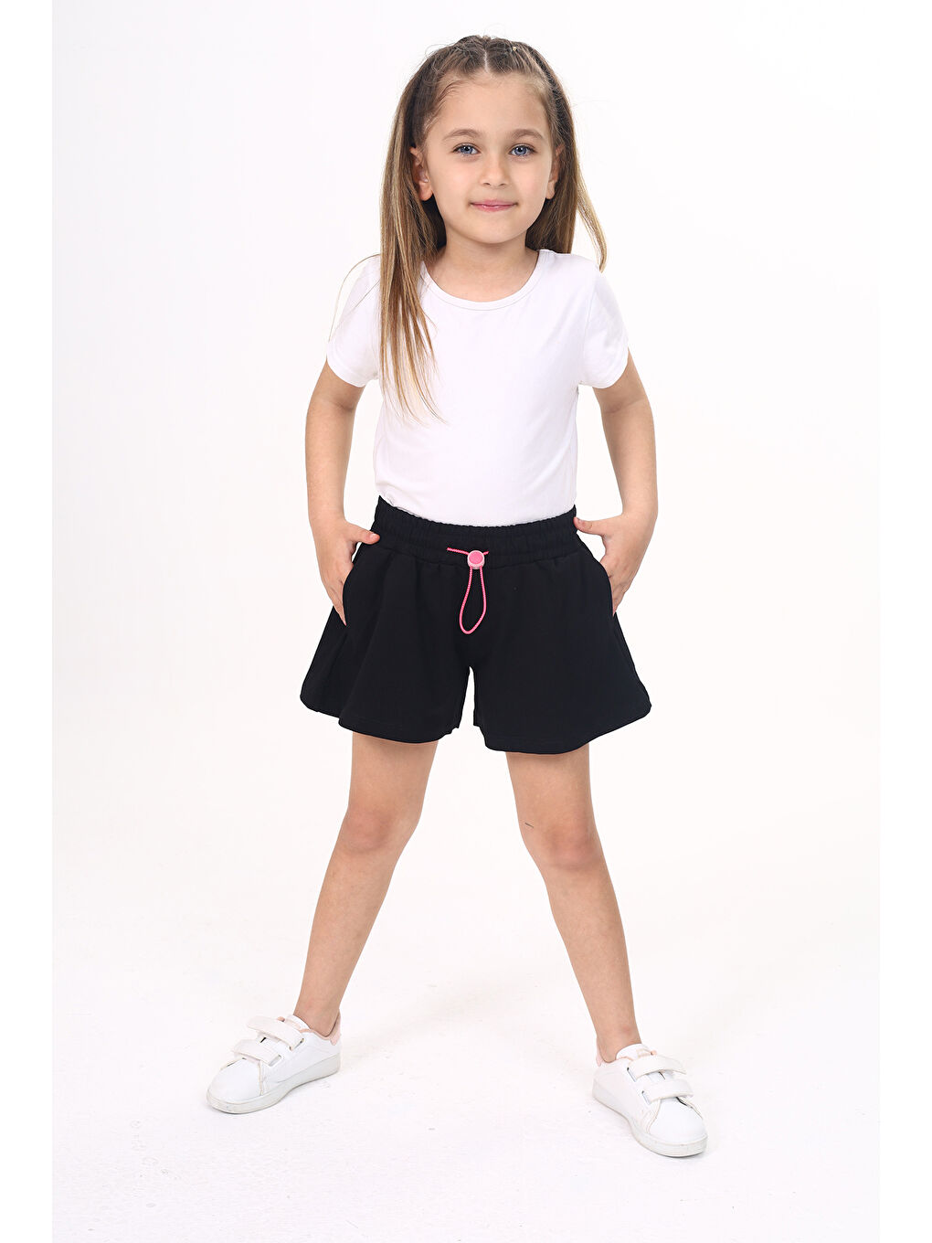 Siyah Kız Çocuk Şort-1