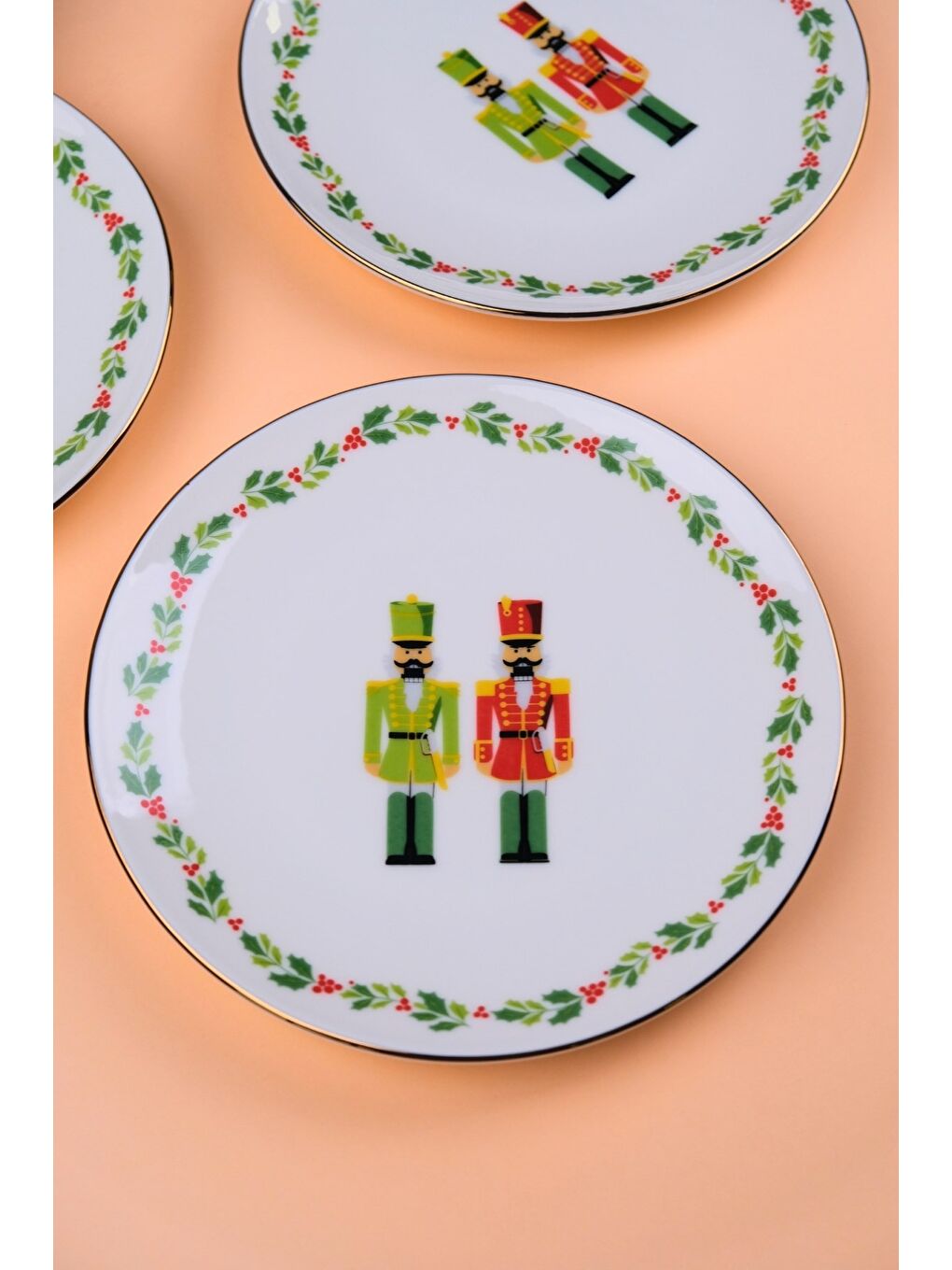 Karışık Porselen Altın Yaldızlı Kurşun Asker Pasta Tabağı 20,50cm 2 li-1