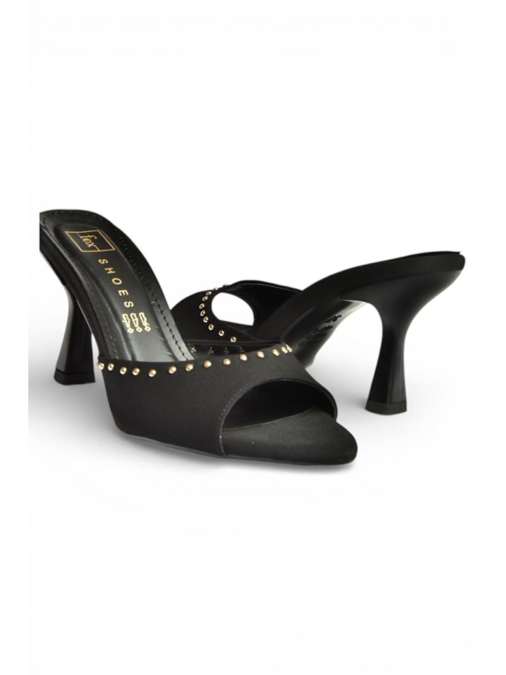 Siyah Kadın Terlik Y518191204-6