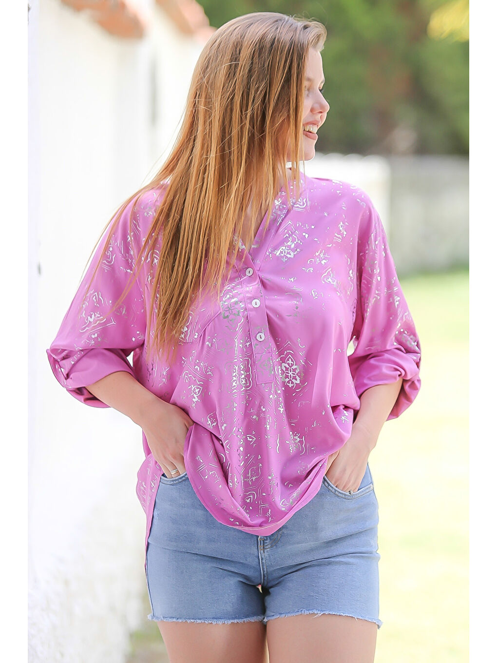 Fuşya Hakim Yaka Uzun Kol Düğmeli Varaklı Dokuma Casual Bluz-6