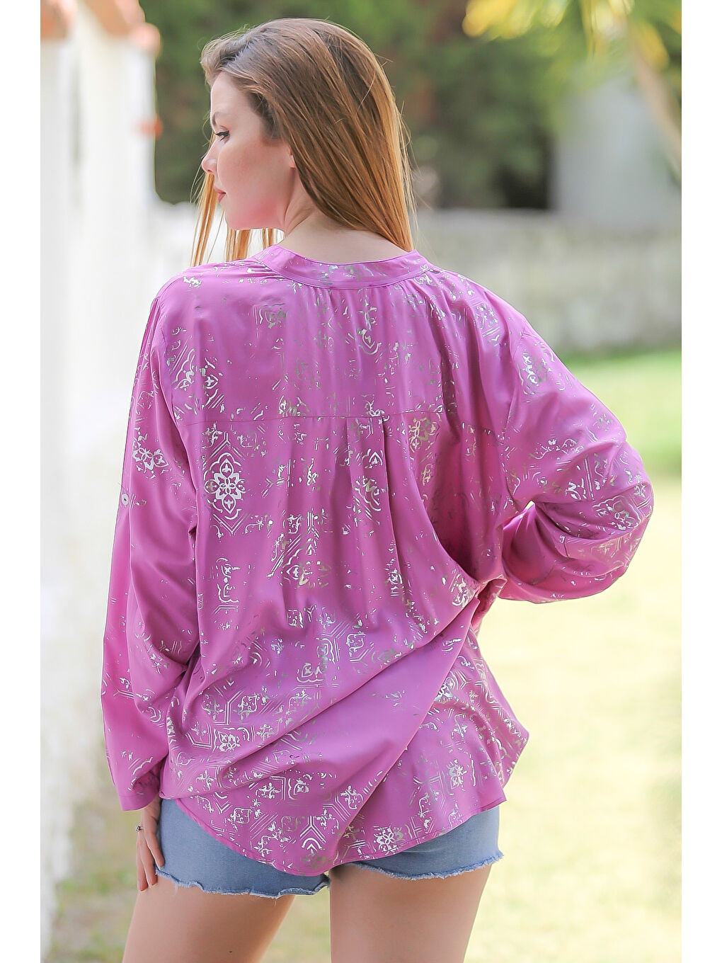 Fuşya Hakim Yaka Uzun Kol Düğmeli Varaklı Dokuma Casual Bluz-7