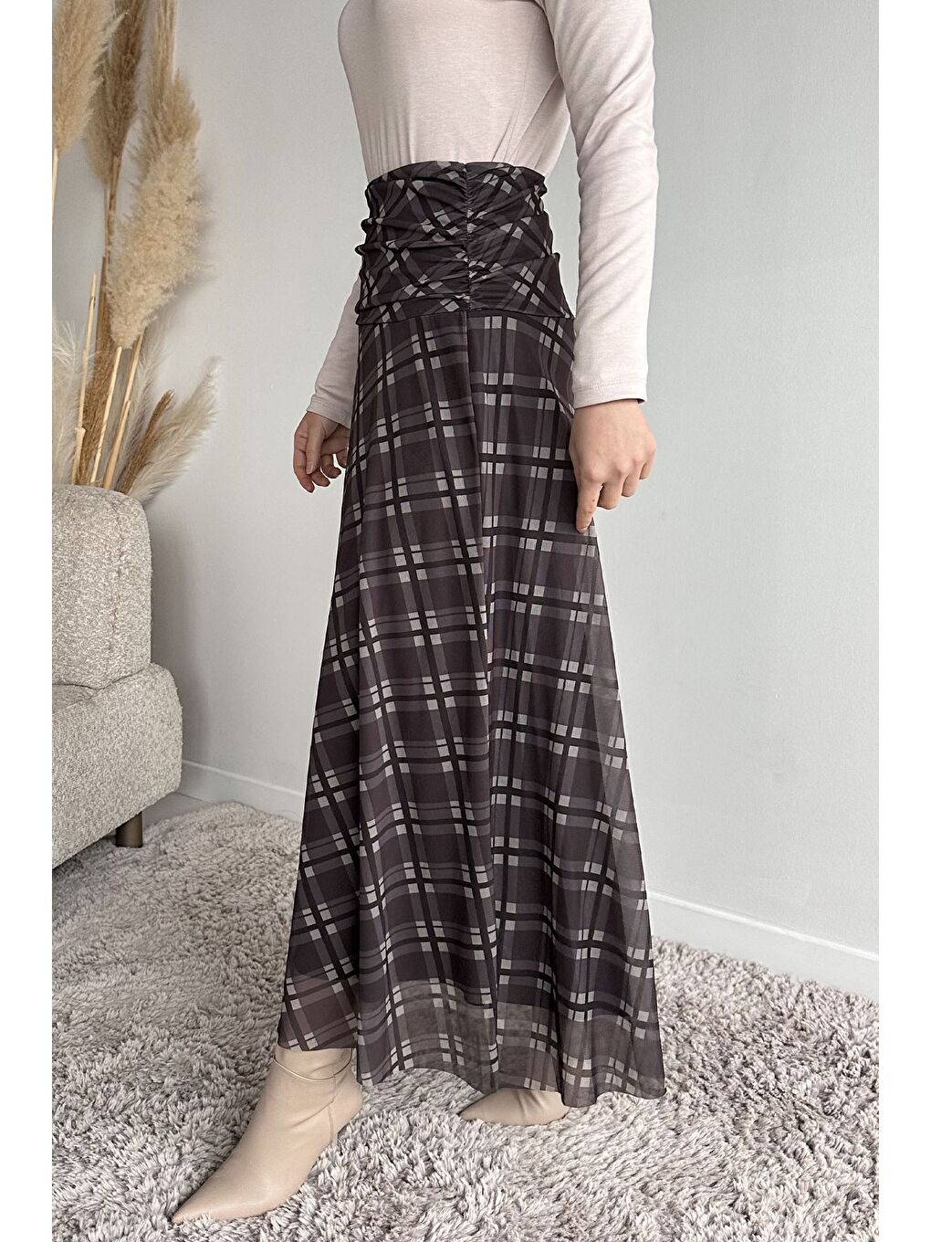 Kahverengi Bel Büzgü Detaylı Desenli Tesettür Kiloş Etek-1