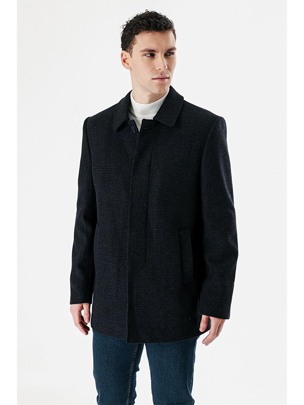 Lacivert Kaşe Yünlü Kapitoneli Astar Büyük Beden Comfort Fit Rahat Kesim Klasik Kaban 1008235170-2