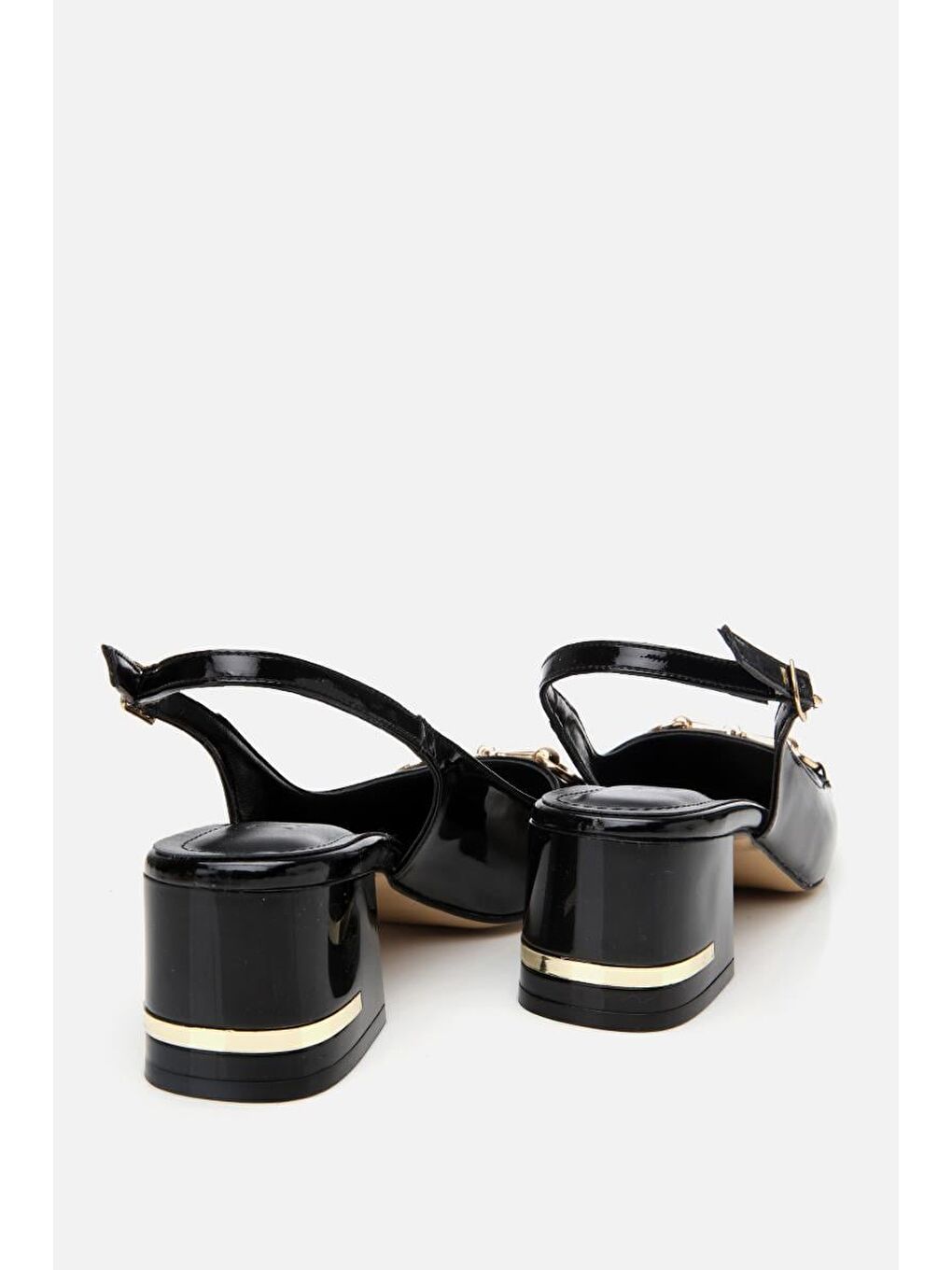 Kadın Rugan Siyah Tokalı Arkası Açık Topuklu Ayakkabı-7