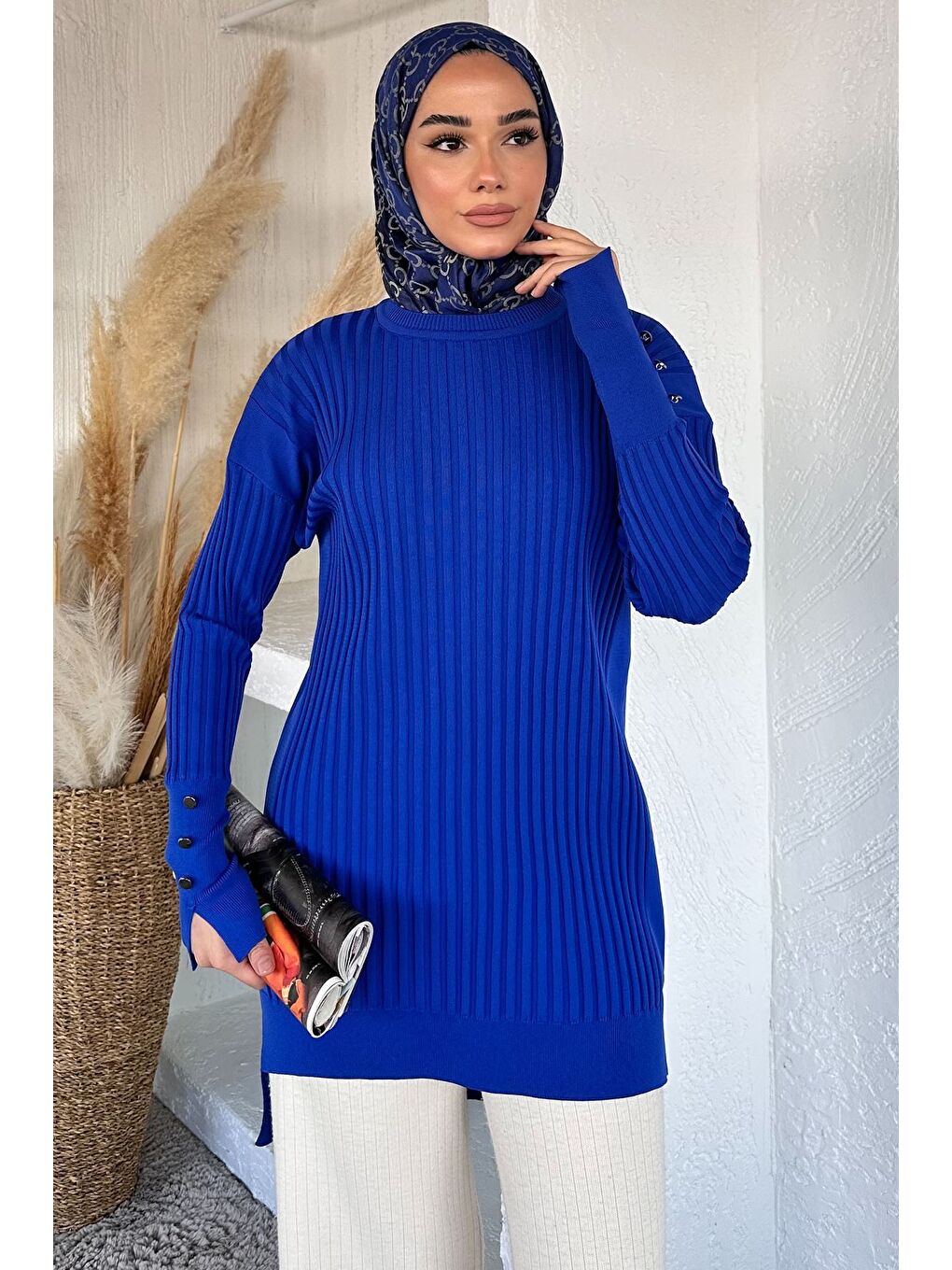 Mavi Gülseli Bisiklet Yaka Tesettür Triko Tunik-1