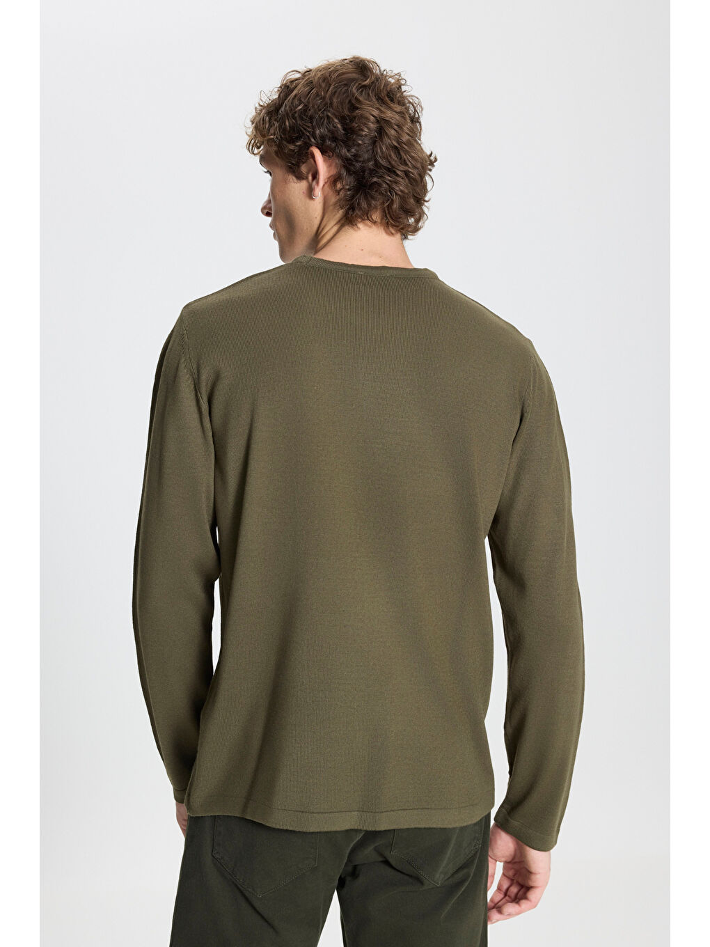 Erkek Haki Standart Fit Normal Kesim Bisiklet Yaka Triko Kazak-4