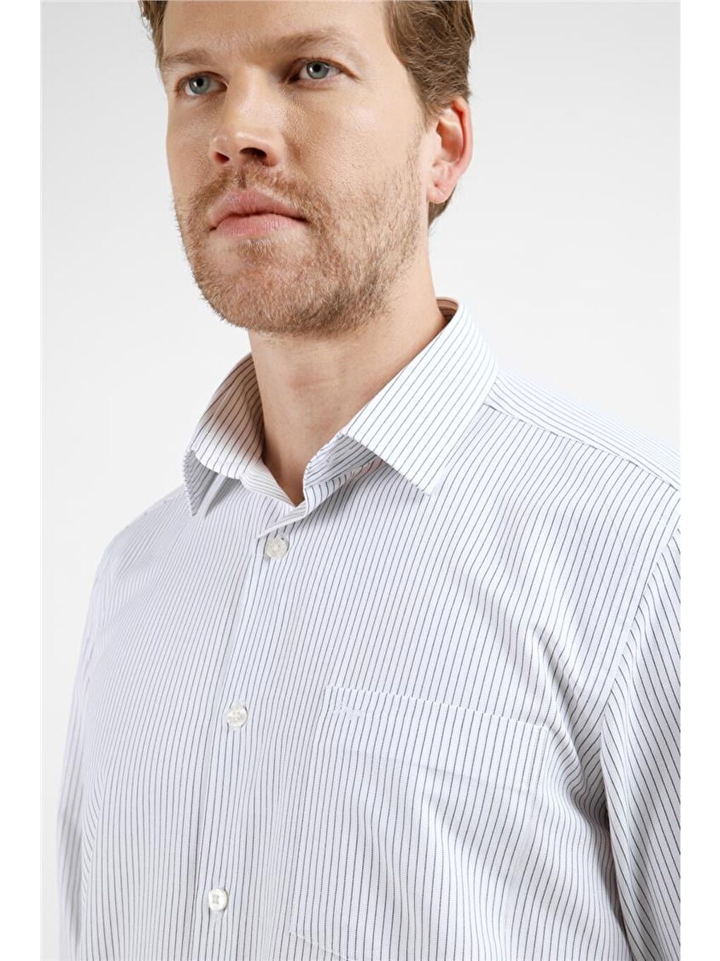 Beyaz - Siyah Çizgili Desen Sert Yaka Uzun Kol Cepli Comfort Fit Pamuklu Gömlek 1004255208-3