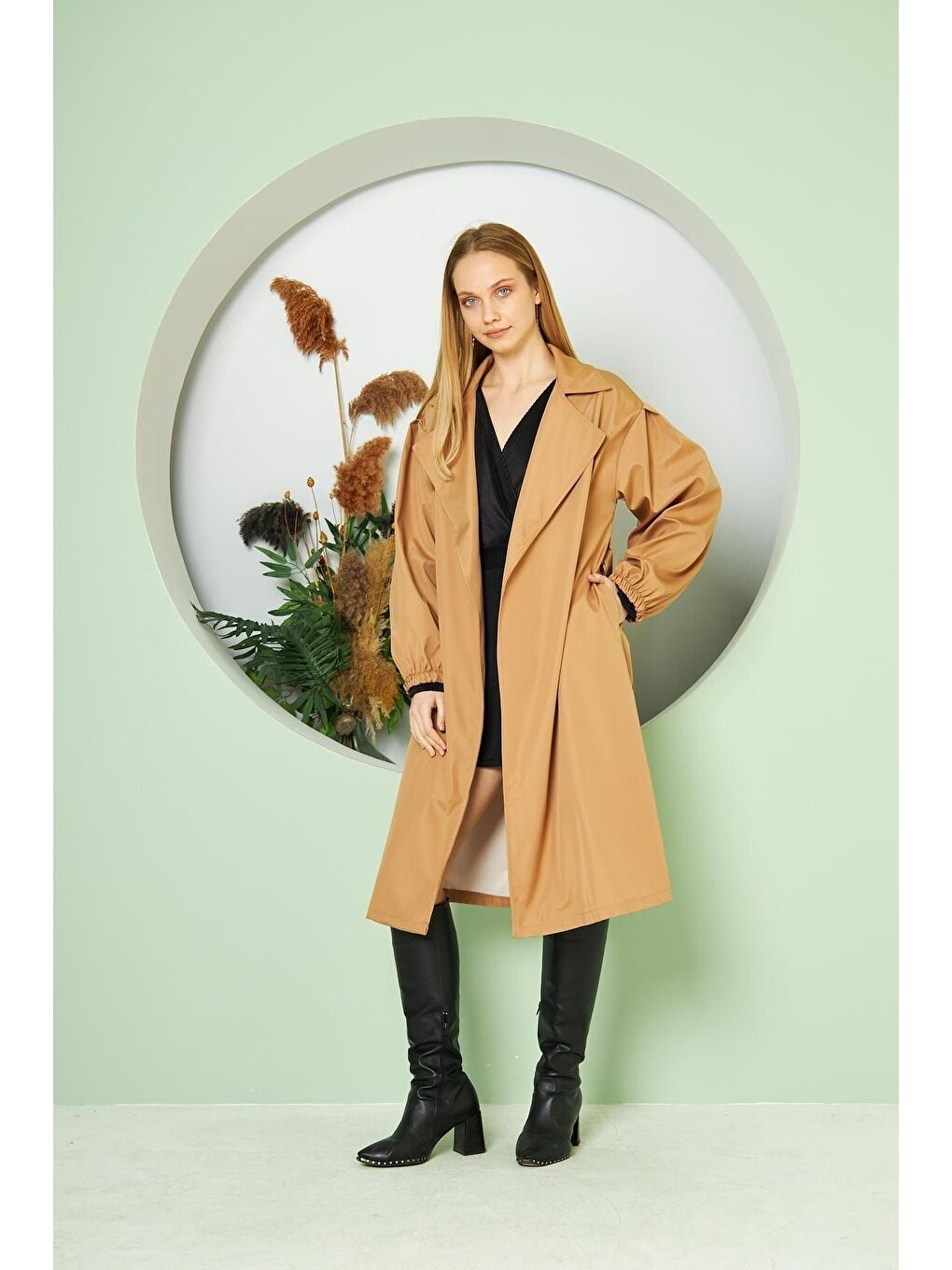 Kahverengi Kadın Belden Bağlamalı Balon Kol Trenç-2