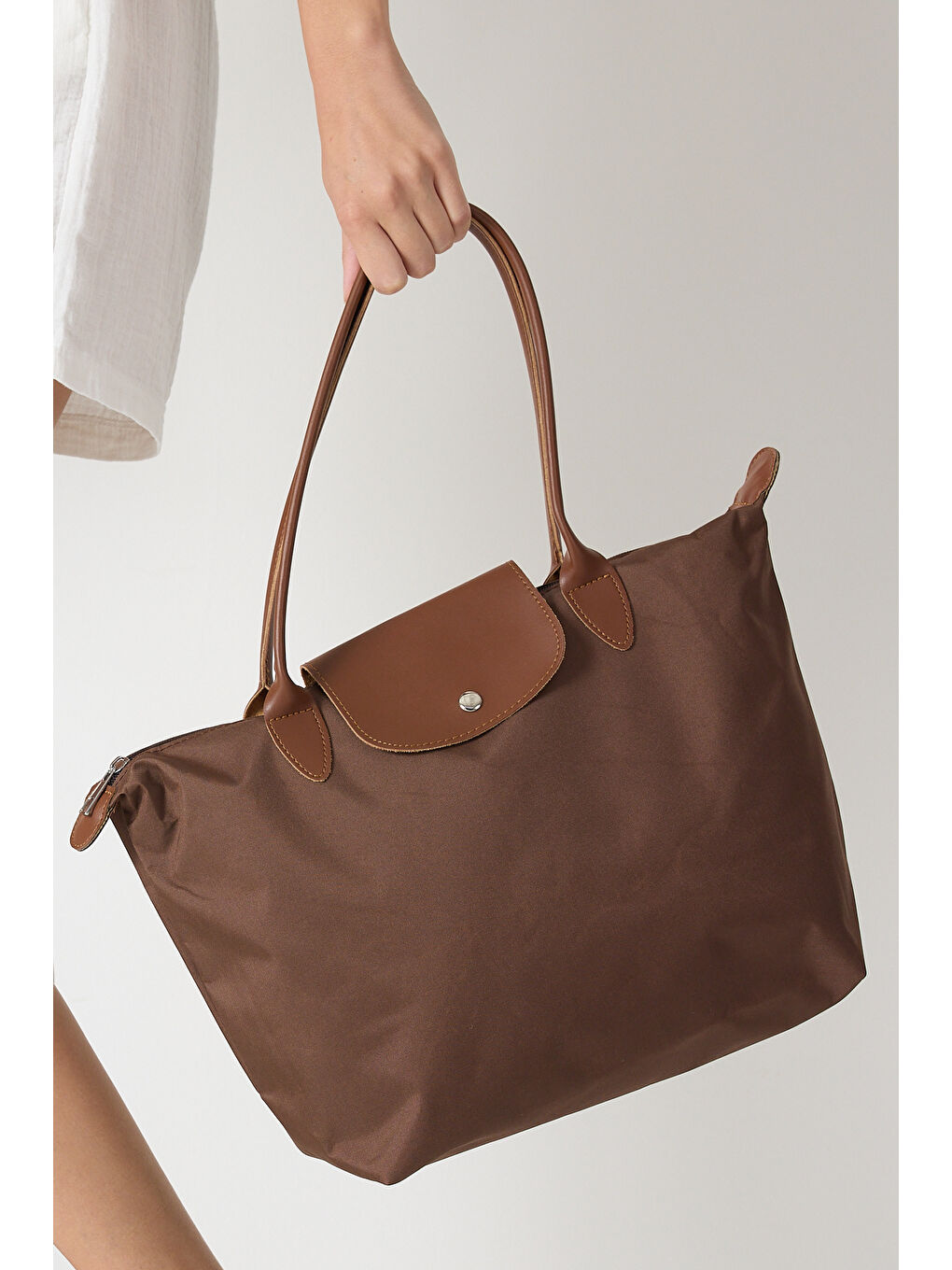 Kahverengi Kadın Kahve Orta Boy Askılı El ve Omuz Çantası