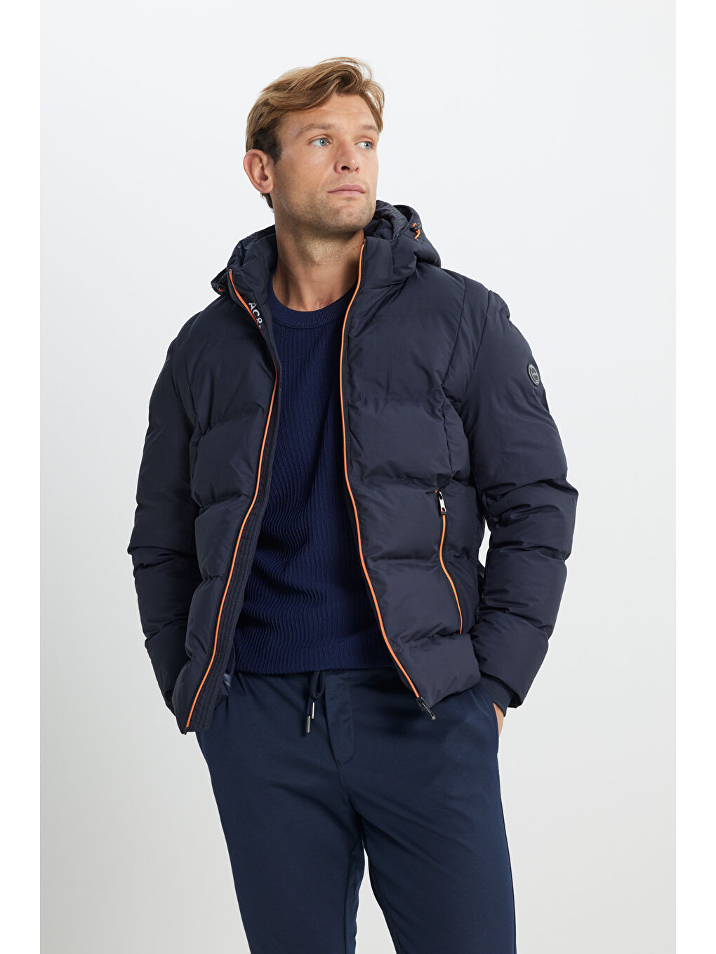 Erkek Lacivert Standart Fit Normal Kesim Kapüşonlu Mont-3