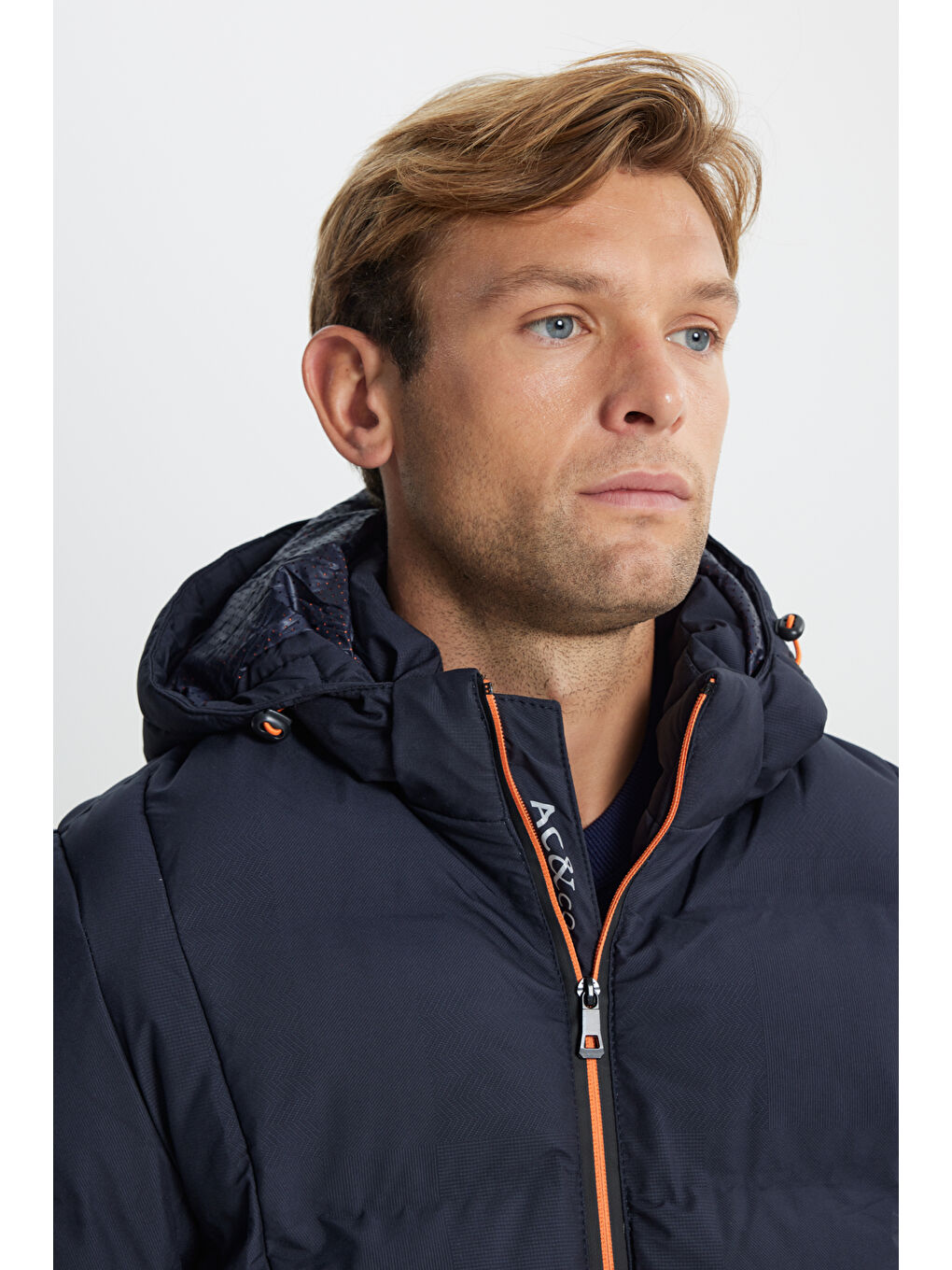 Erkek Lacivert Standart Fit Normal Kesim Kapüşonlu Mont-5