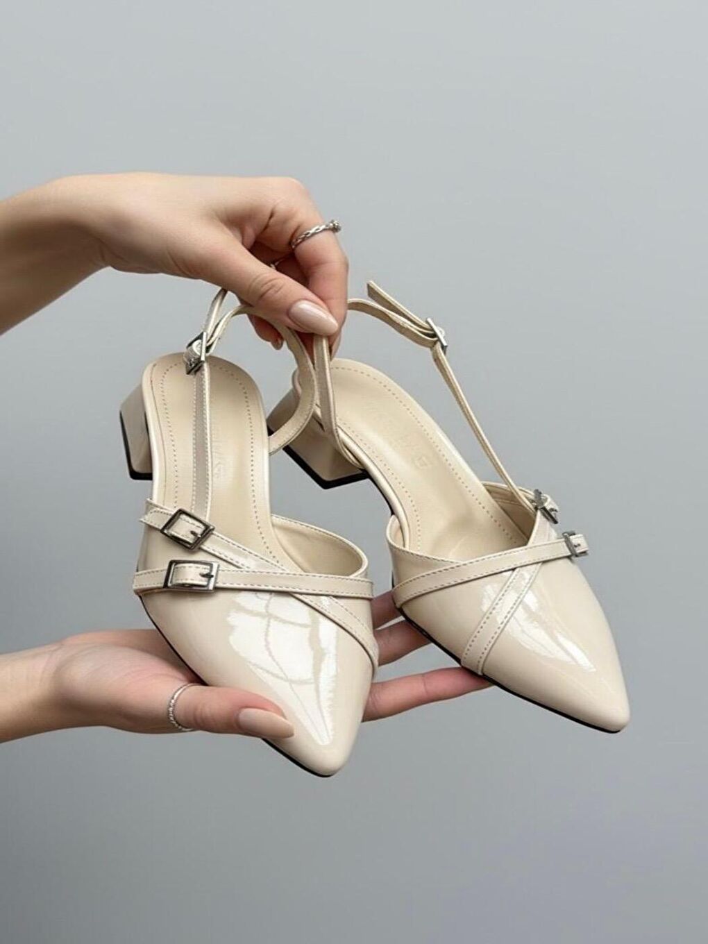 Kadın Beatris Bej Çift Bantlı Sivri Burun Kısa Topuk Günlük Babet Klasik Ayakkabı-2