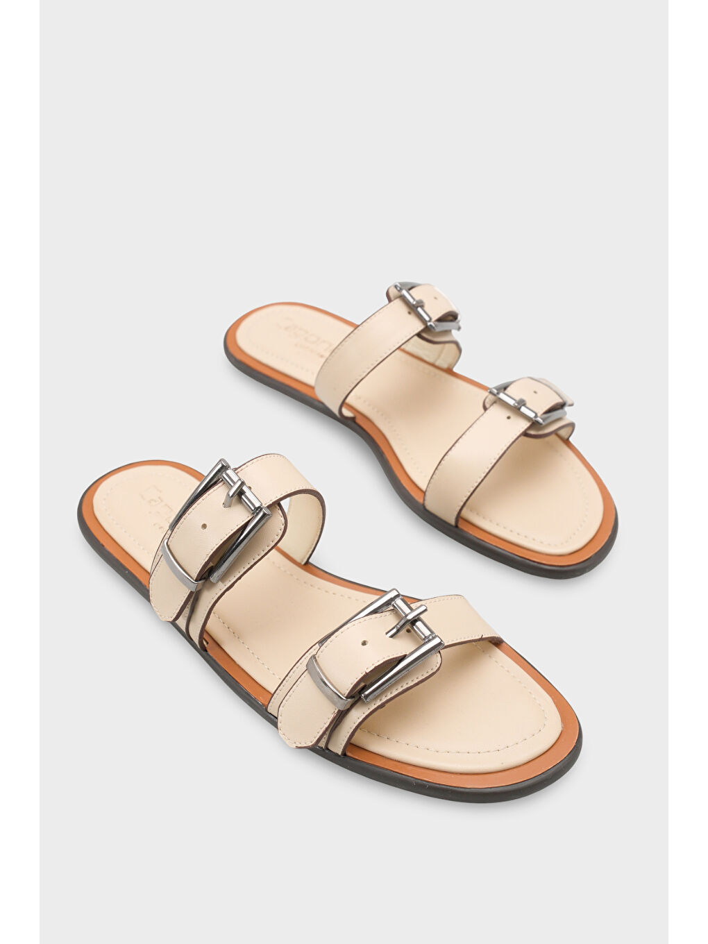 Bej Madalyn Çift Tokalı Düz Topuklu Kadın Terlik Kadın Terlik-1