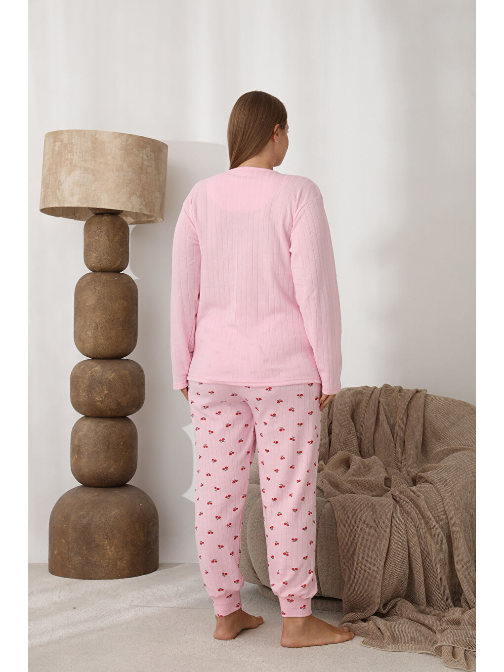 Pembe Şardonlu İnterlok Kumaş Büyük Beden Kışlık Kadın Pijama Takımı 1250-4