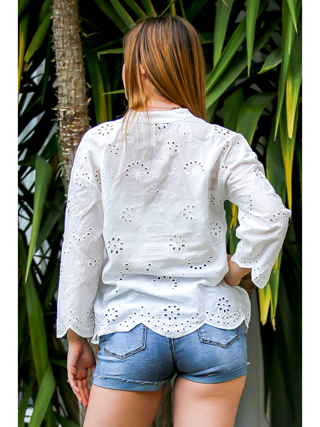 Beyaz Hakim Yaka Uzun Kol Fistolu Dokuma Casual Bluz-6
