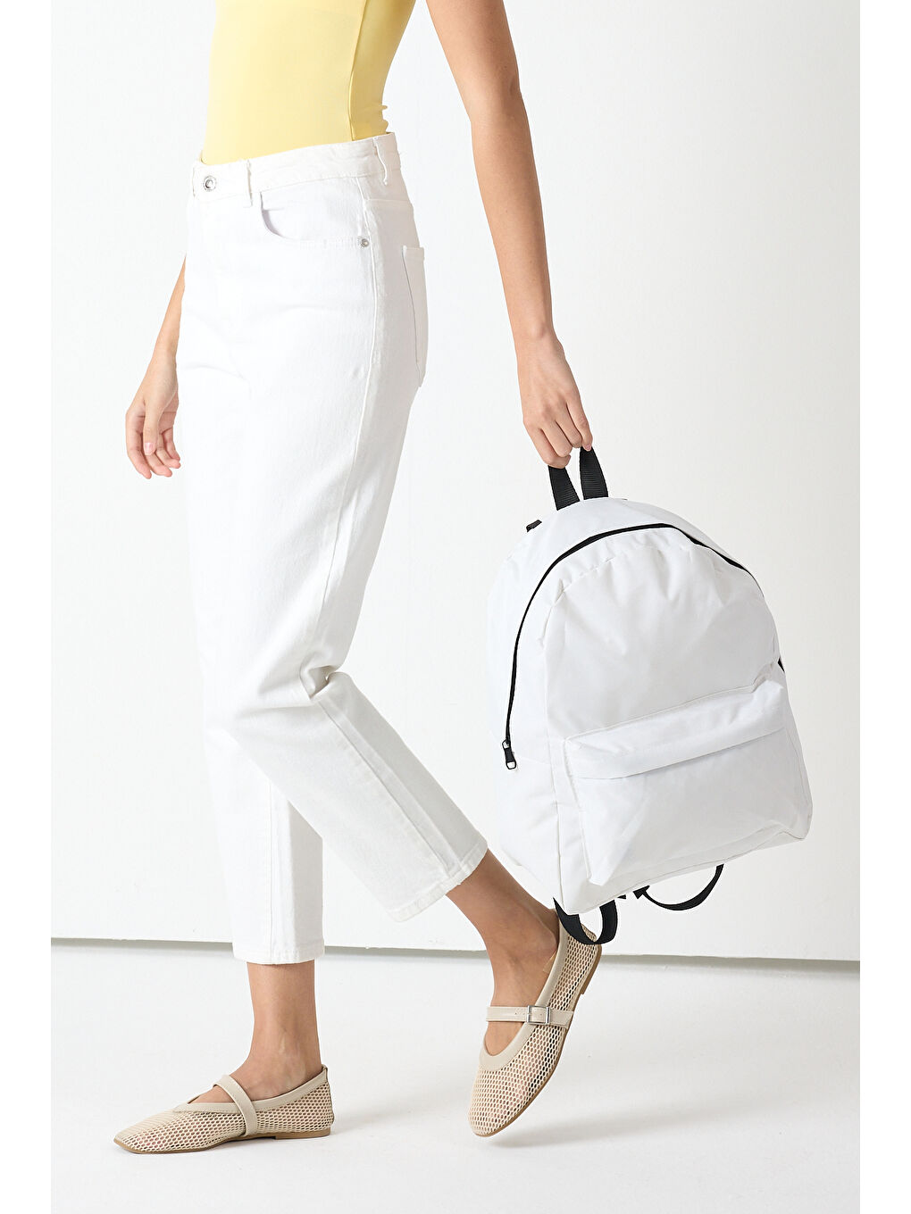 Unisex Beyaz Önü Fermuarlı İki Bölmeli Sırt Çantası-1