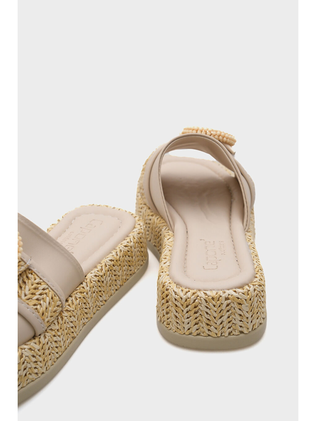 Bej Verla Hasır Tokalı Dolgu Topuklu Kadın Terlik-3