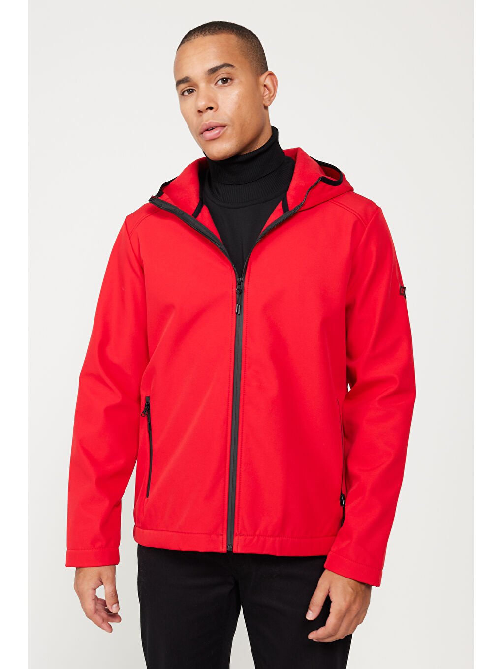 Erkek Kırmızı Standart Fit Normal Kesim Dik Yaka Softshell Mont-4