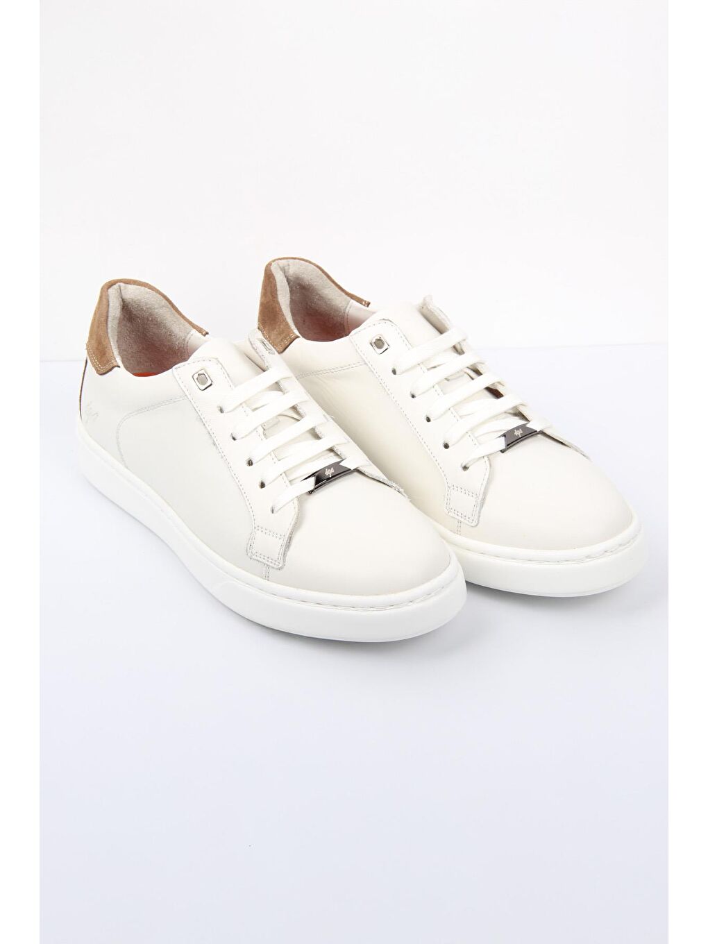 Erkek Beyaz Sneaker – Günlük Rahat Taban Ayakkabı