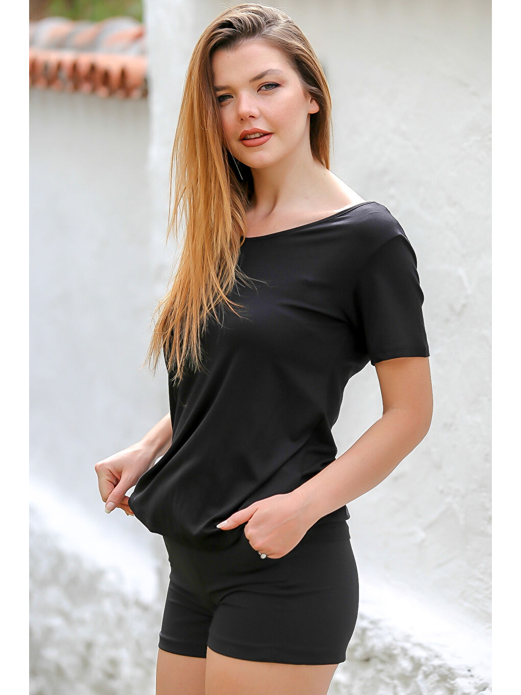 Siyah V Yaka Düşük Kol Zincir Detaylı Örme Casual Bluz