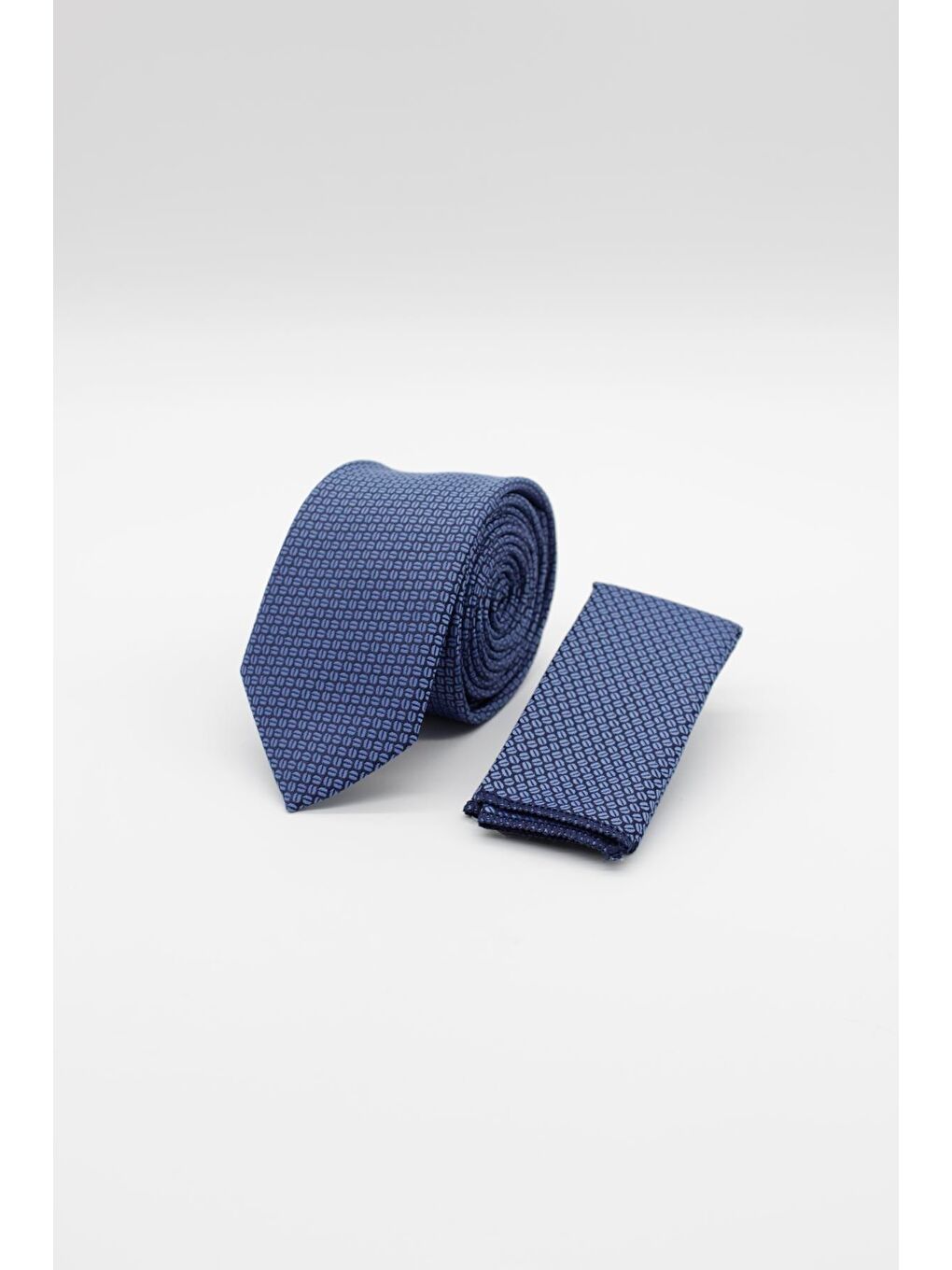 Koyu Mavi Desenli Kravat 1090240142