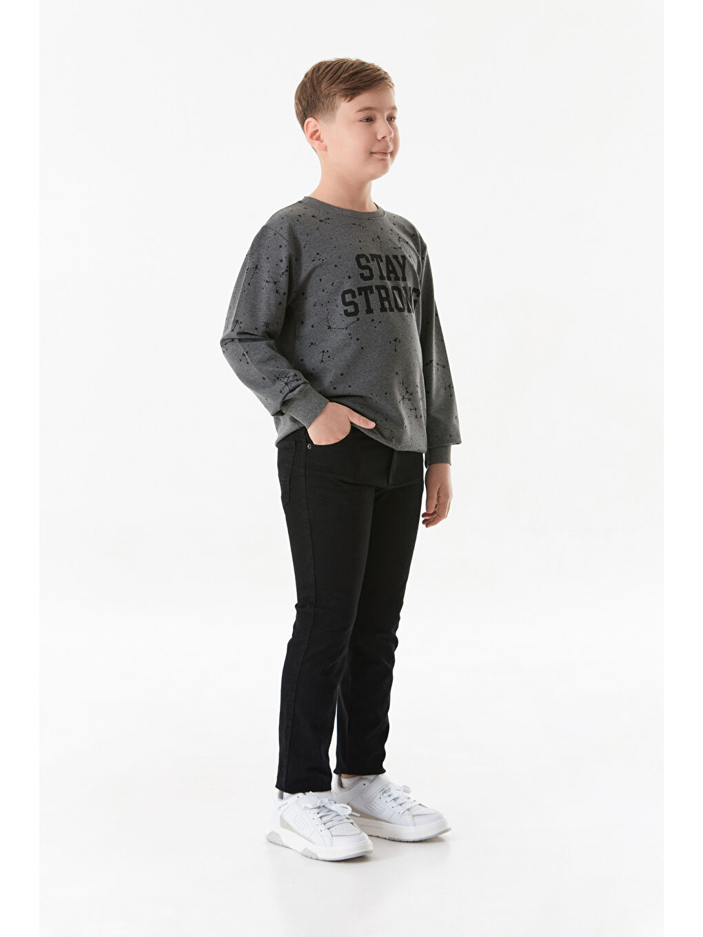 Siyah Fermuarlı Regular Fit Erkek Çocuk Pantolon-4