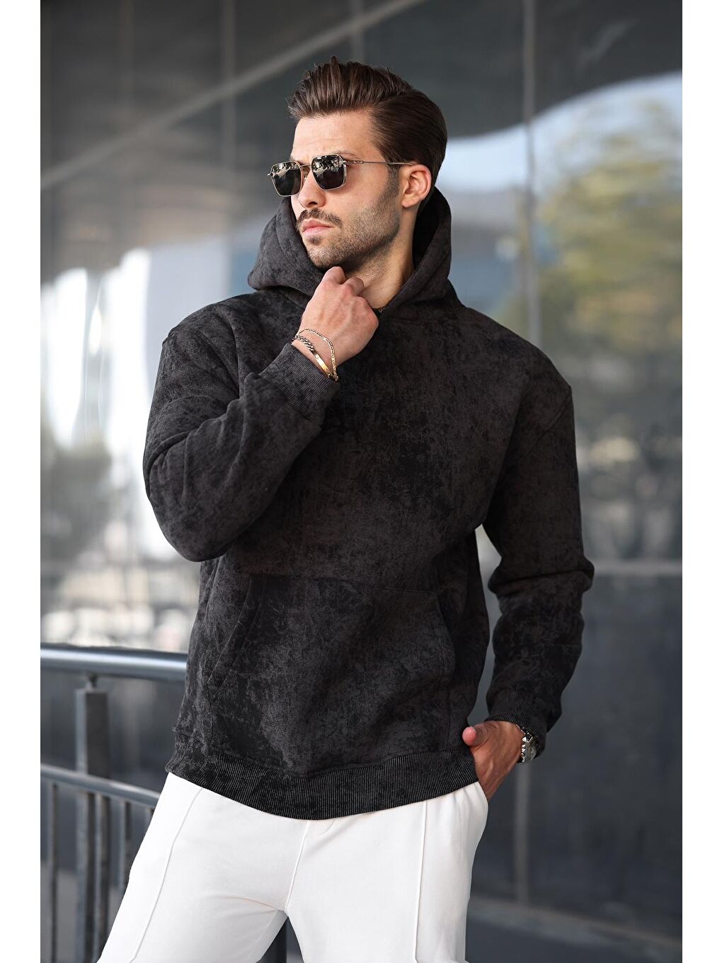 Siyah Desenli Kapüşonlu Erkek Sweatshirt E7167