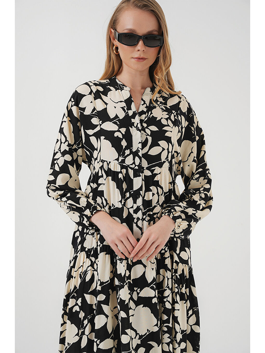 2423 Otantik Desenli Elbise - Siyah - Beyaz1-1