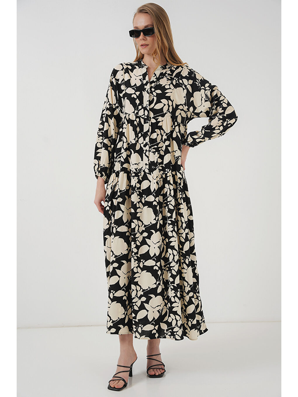 2423 Otantik Desenli Elbise - Siyah - Beyaz1-2