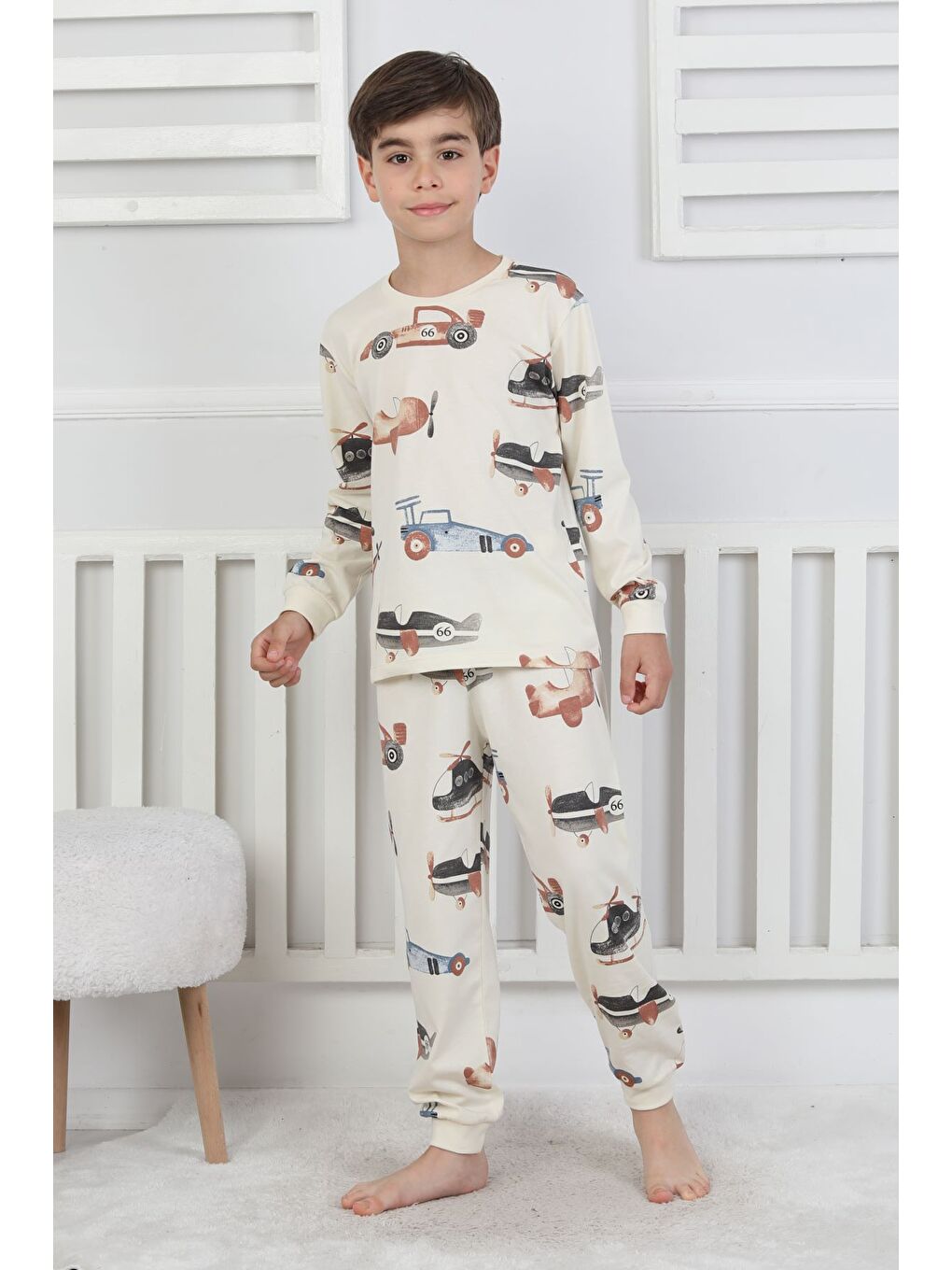 Bej Racing Car And Aeroplane Desenli Erkek Çocuk Pijama Takımı-3