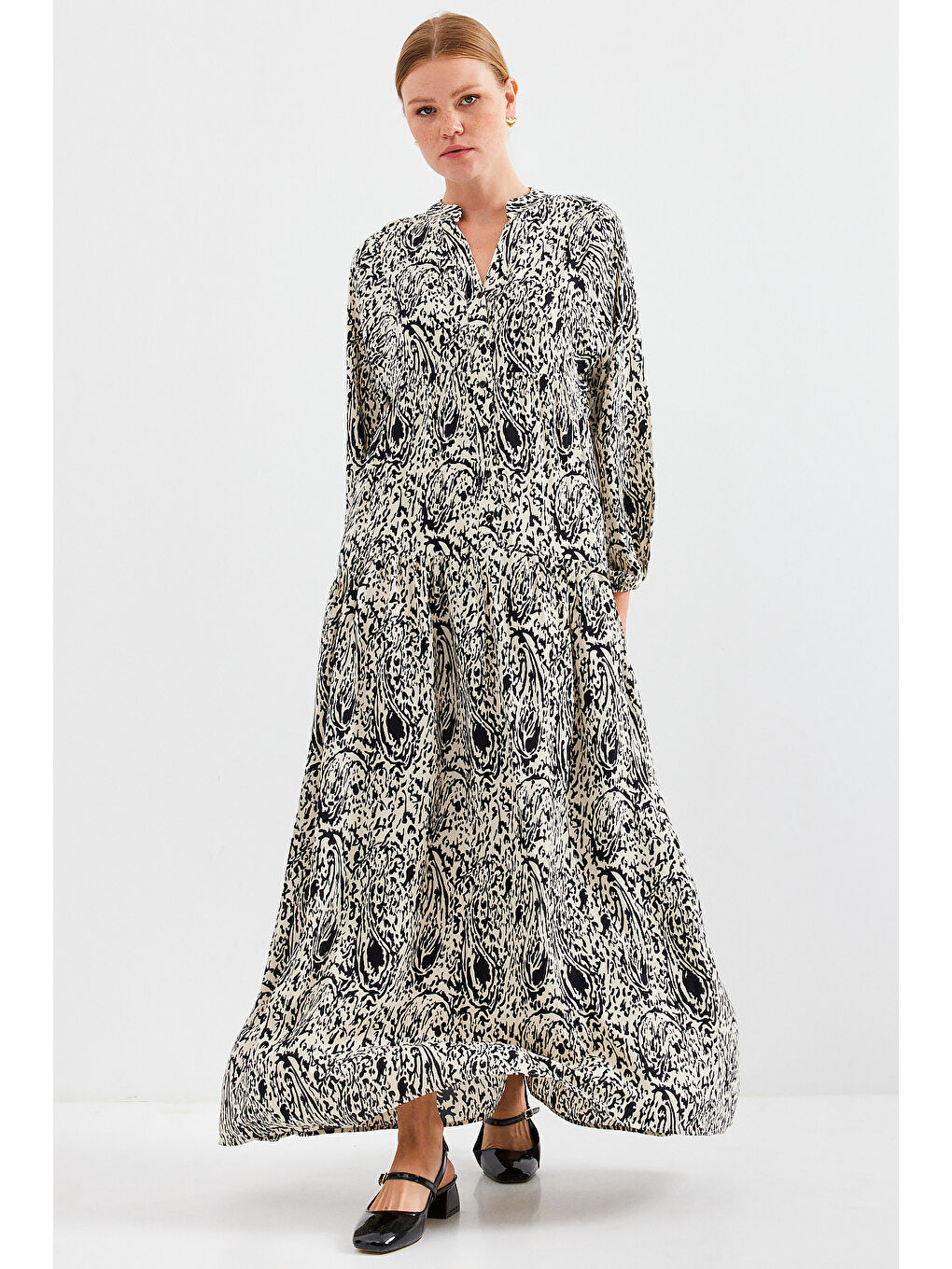 Kadın Desenli Siyah  Viskon Tesettür Elbise 2423-2