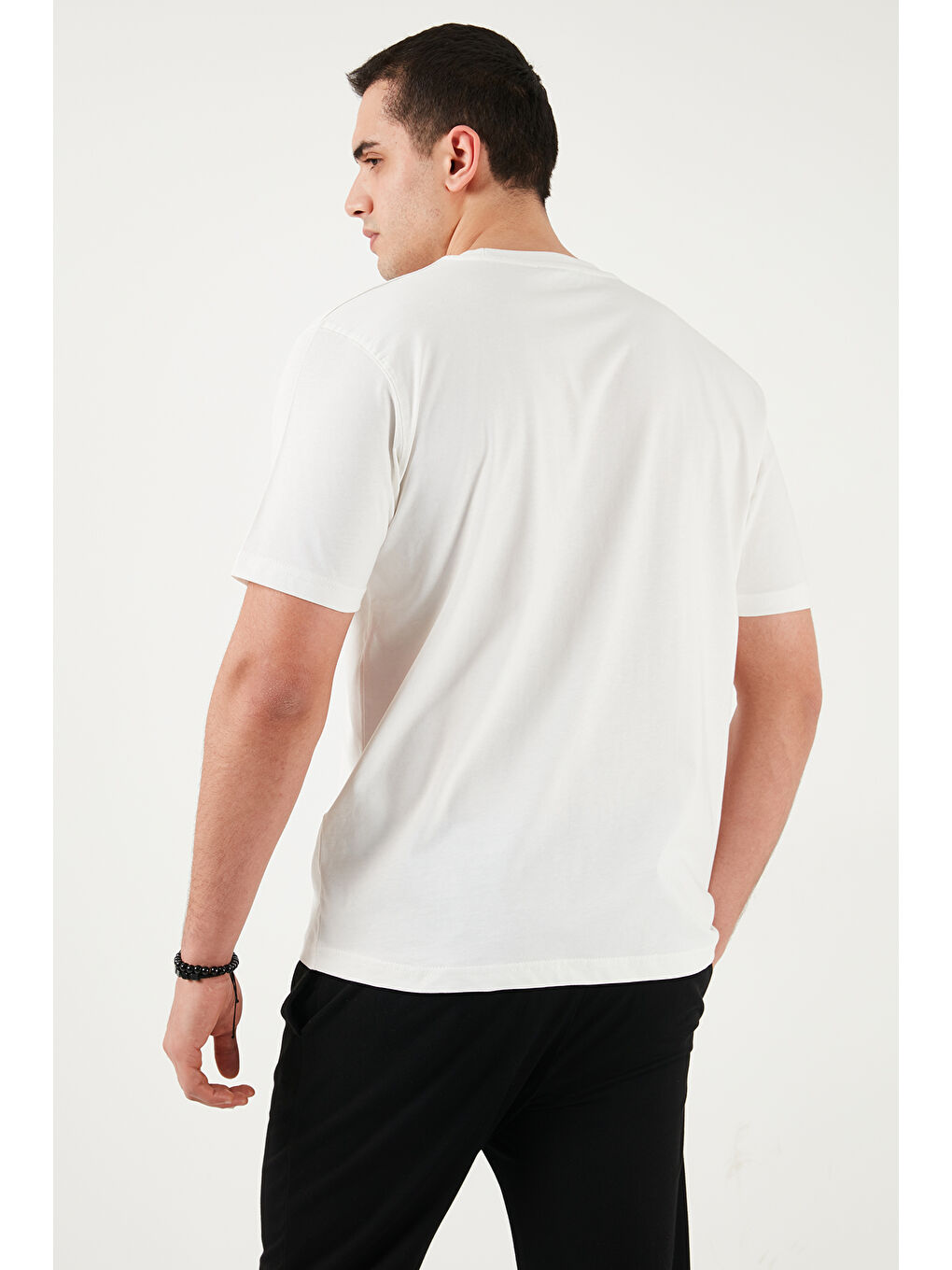 Ekru Pamuklu Regular Fit Bisiklet Yaka T Shirt 5904095-6