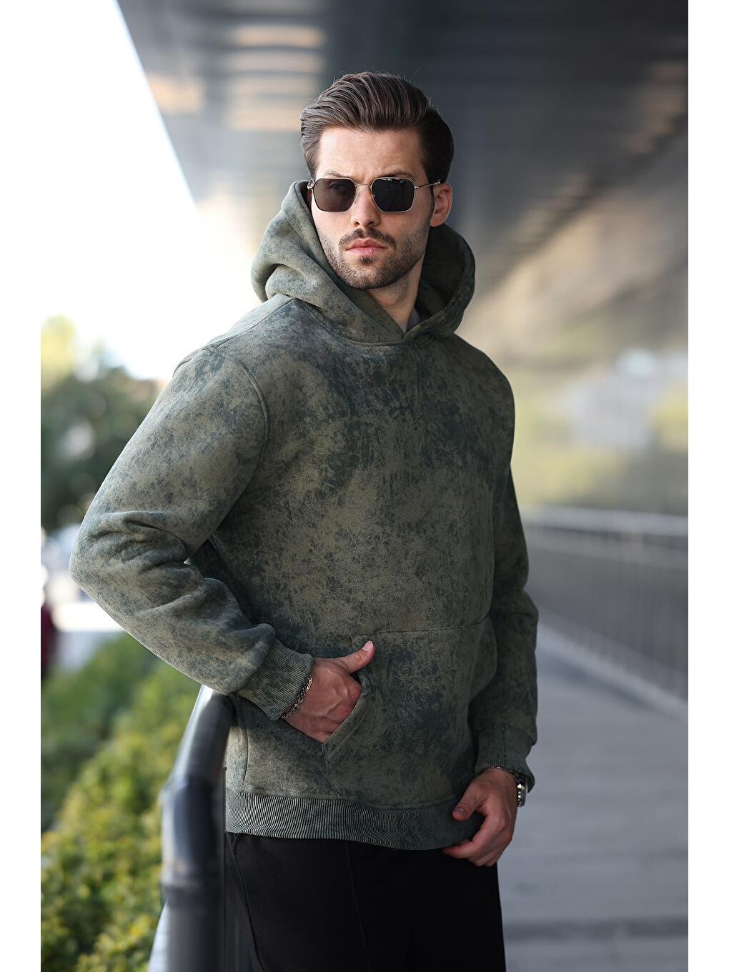 Haki Desenli Kapüşonlu Erkek Sweatshirt E7167-2