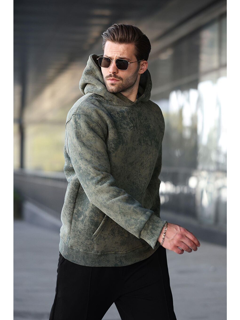 Haki Desenli Kapüşonlu Erkek Sweatshirt E7167-3