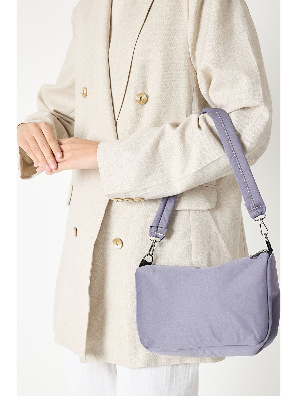 Kadın Gri Minimal Tasarım Kumaş Baget Omuz Çantası