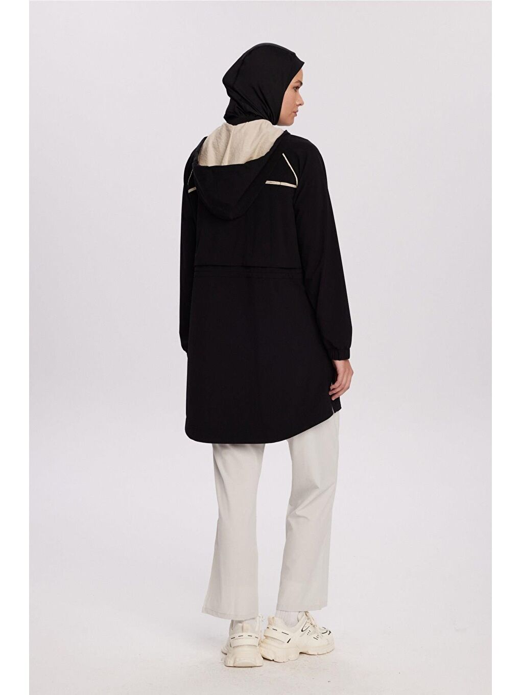Active H-Per Fit Kapüşonlu Biye Detaylı Siyah Tesettür Yürüyüş Ceketi Act-37-2
