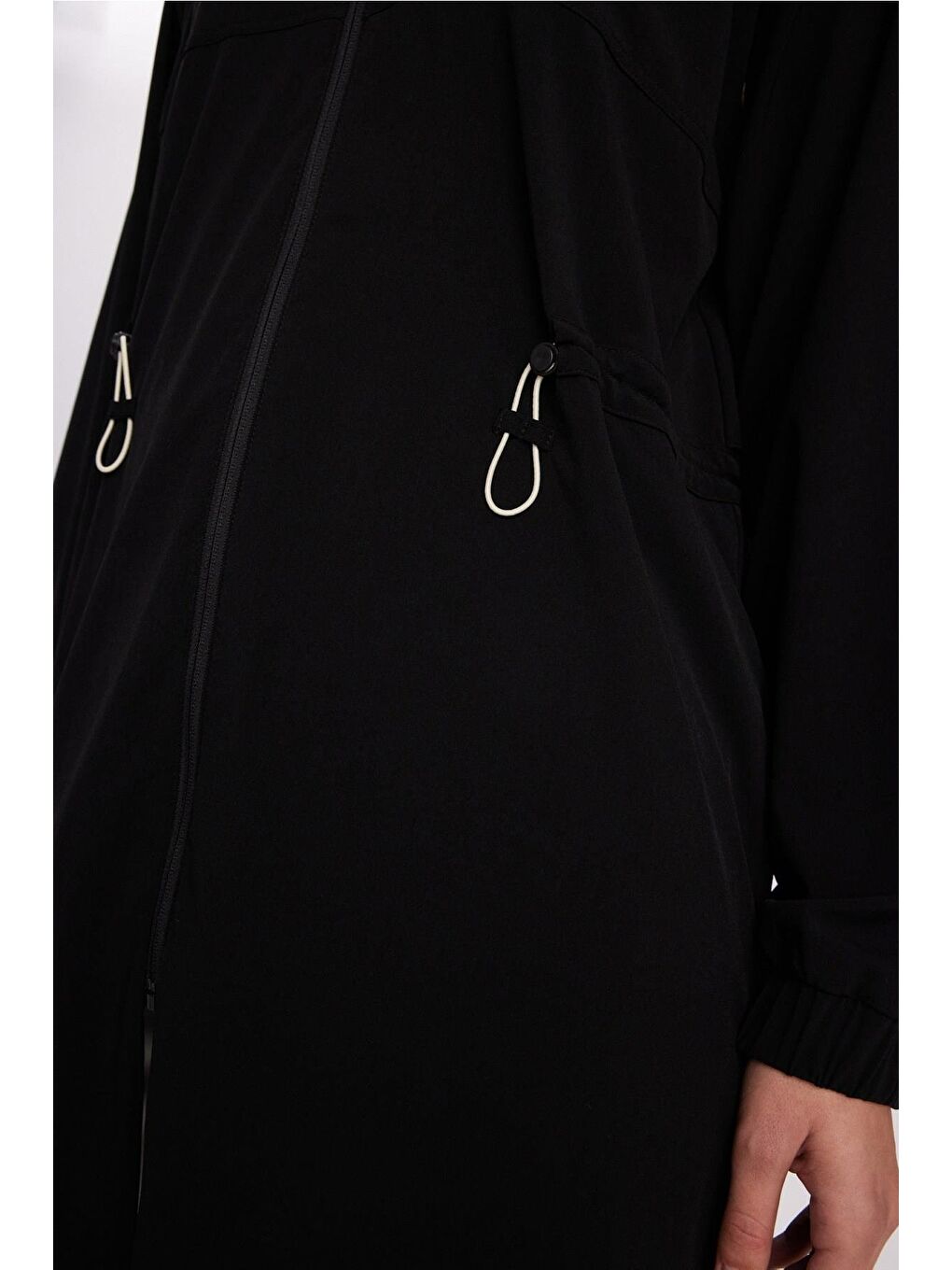 Active H-Per Fit Kapüşonlu Biye Detaylı Siyah Tesettür Yürüyüş Ceketi Act-37-4